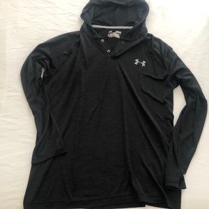 Under Armour Men’s Top
